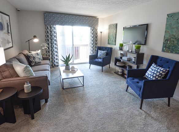 Deer Ridge Apartments - Loveland, OH
