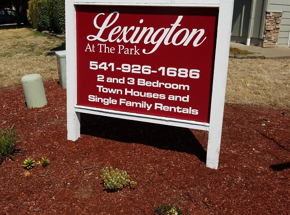 Lexington At The Park Townhomes Apartments - Albany, OR
