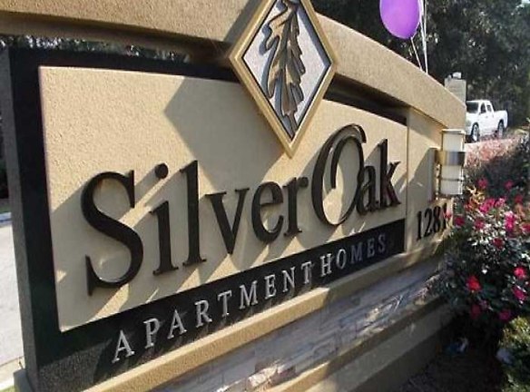 Silver Oak - Clarkston, GA