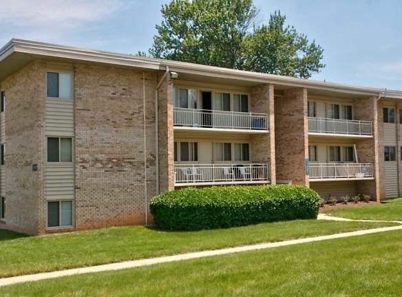 White Oak Park Apartments - Silver Spring, MD
