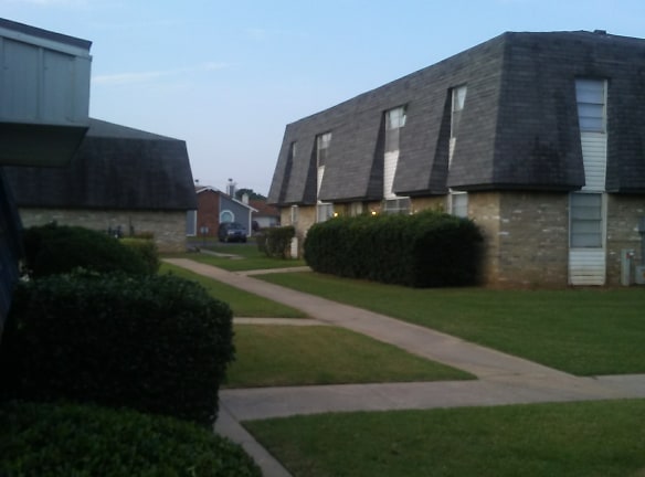 Kendel Manor Apts Apartments - Shawnee, OK