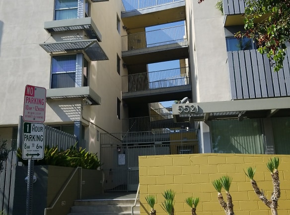 Harold Way Apartments - Los Angeles, CA