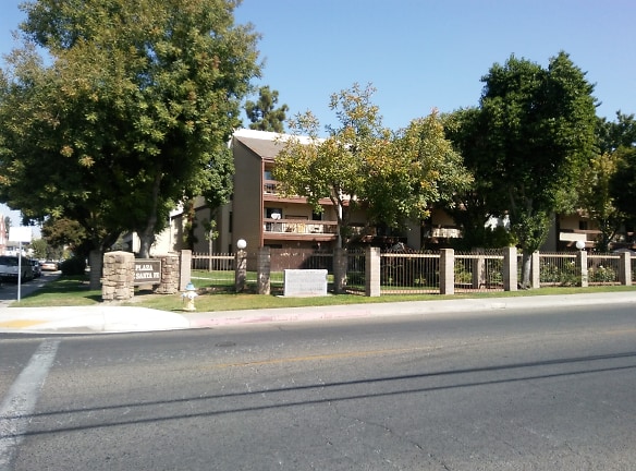 Santa Fe Plaza Apartments - Porterville, CA
