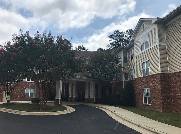 Highland Manor Apts Apartments - Cary, NC