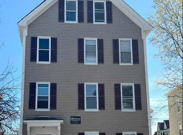 219 Spruce St unit 2 - Manchester, NH