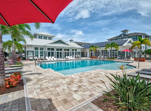 ShoreView Apartments - Bradenton, FL