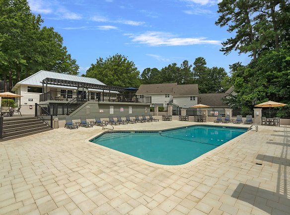 Edwards Mill Townhomes And Apartments - Raleigh, NC