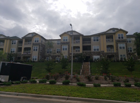 Carmel Ridge Apartments - Asheville, NC