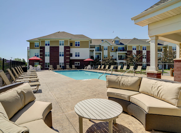 The Revere At Smith's Crossing Apartments - Sun Prairie, WI