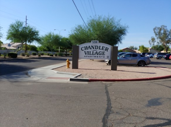 Chandler Village Apartments - Chandler, AZ