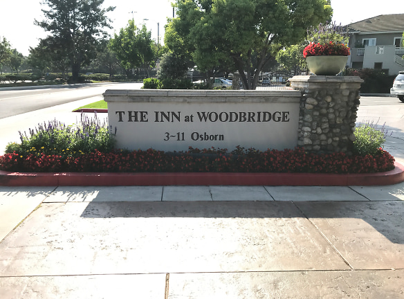 Inn At Woodbridge Apartments - Irvine, CA