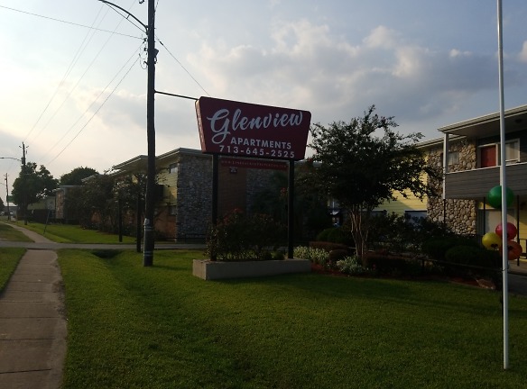 Glenview Apartments - Houston, TX