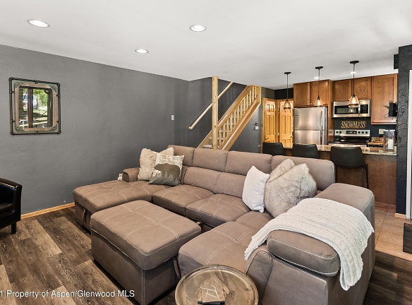 135 Carriage Way #10 - Snowmass Village, CO