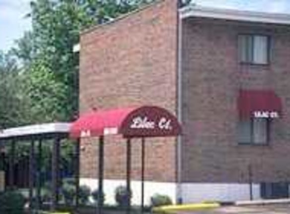 Lilac Court - Saint Louis, MO