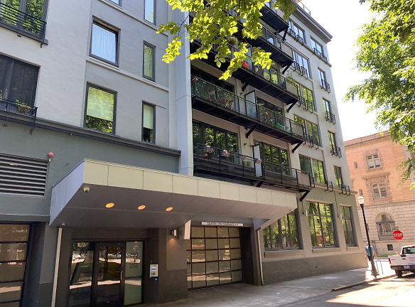North Park Lofts Apartments - Portland, OR