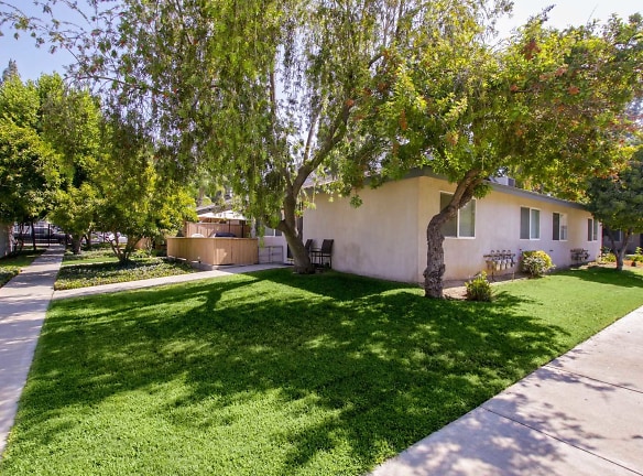 Pine Garden Apartment Homes - San Bernardino, CA