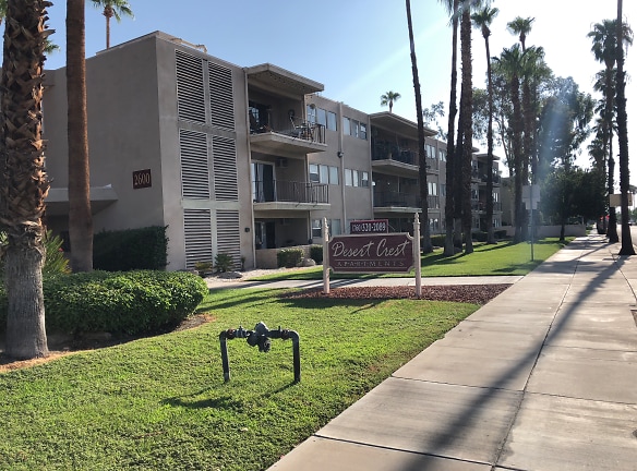 Desert Crest Apartments - Palm Springs, CA