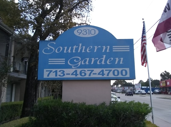 Southern Garden Apartments - Houston, TX