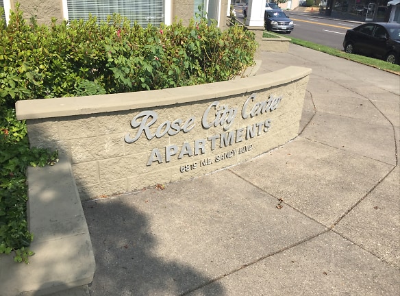 Rose City Center Apartments - Portland, OR