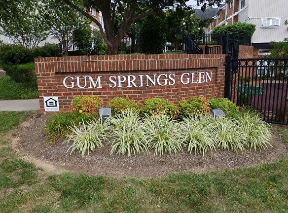 Gum Springs Glen Apartments - Alexandria, VA