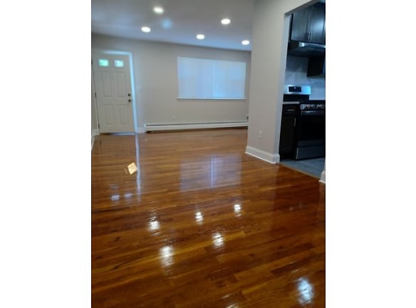 6432 72nd St - Queens, NY