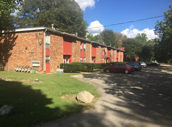 Hawthorne Place Apartments - Yellow Springs, OH