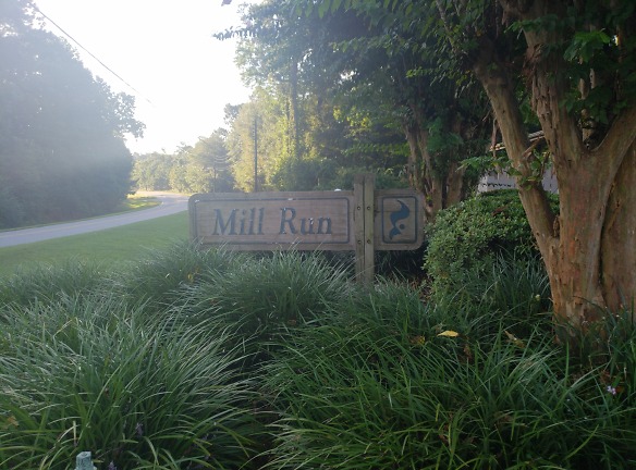 Mill Run Apartments - Statesboro, GA