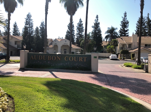 AUDUBON COURT Apartments 481 W Audubon Dr Fresno CA Apartments for