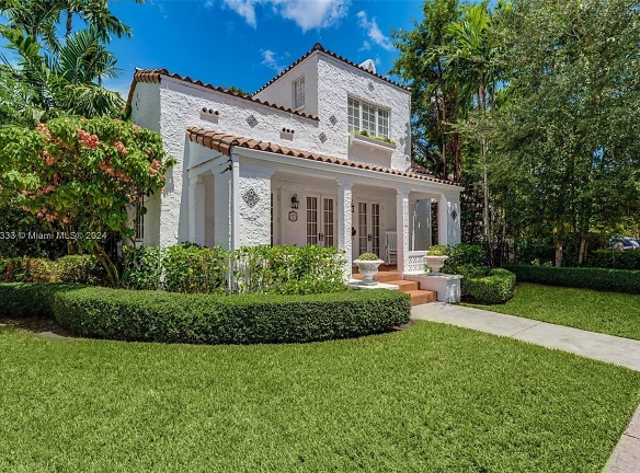 1265 Andalusia Ave - Coral Gables, FL