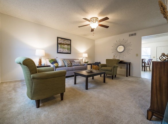 MeadowView Townhomes Apartments - Goshen, OH