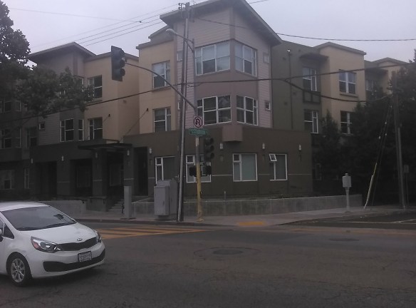 Estabrook Place Apartments - San Leandro, CA