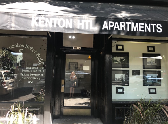Kenton Hotel Apartments - Portland, OR