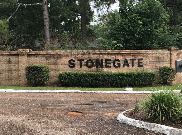 Stonegate Of Mobile Apartments - Mobile, AL