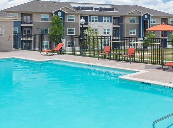 Sansom Ridge Apartments - Fort Worth, TX