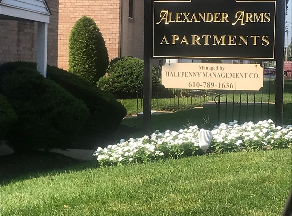 Alexander Arms Apartments - Drexel Hill, PA