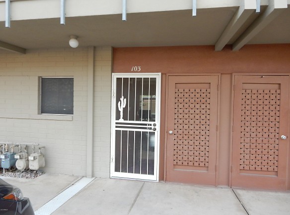 6125 E Indian School Rd #103 - Phoenix, AZ