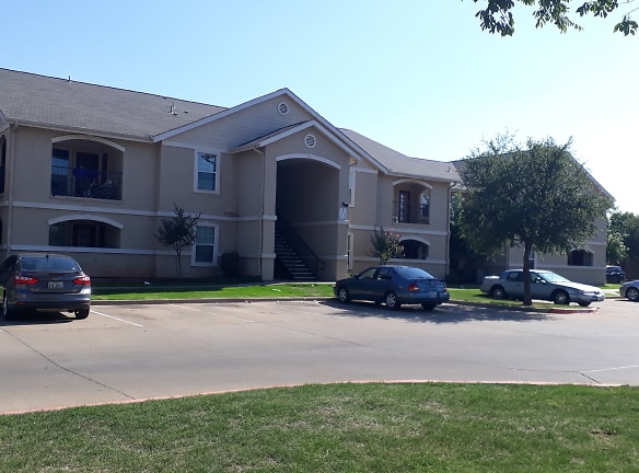 Woodview Apartments Homes - Wichita Falls, TX