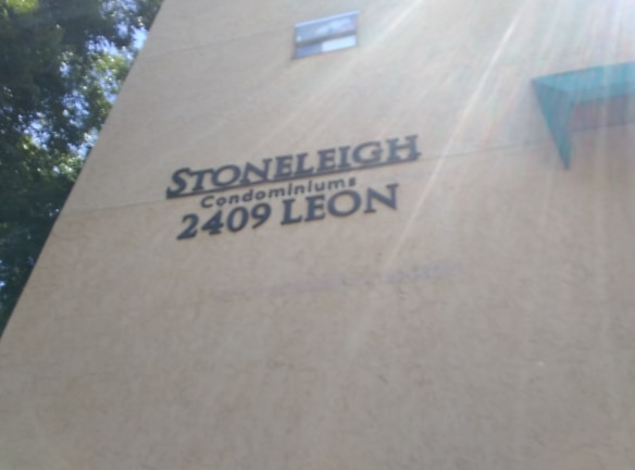 Stoneleigh Condos Apartments - Austin, TX