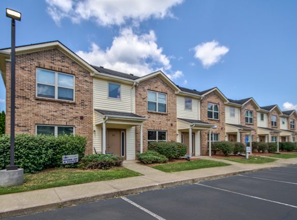 Springview Apartment Homes - Newburgh, IN