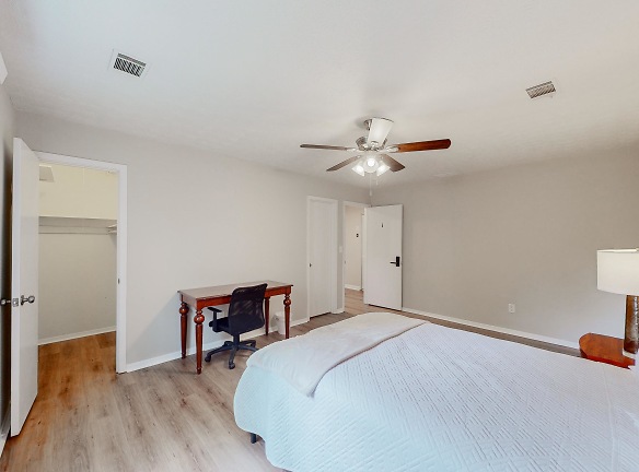 Room For Rent - Alpharetta, GA