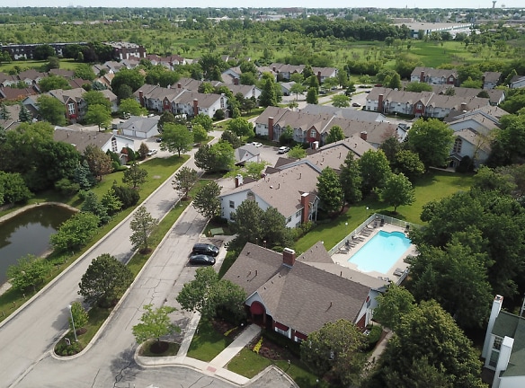 Deer Valley Luxury Apartments - Lake Bluff, IL