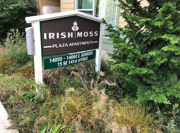 Irish Moss Apartments - Portland, OR