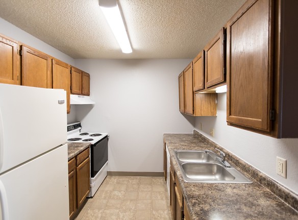 North Cleveland Apartments - Sioux Falls, SD