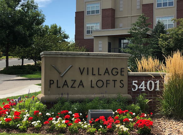 Village Plaza Lofts Apartments - Greenwood Village, CO