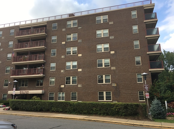 Barker Terrace Apts Apartments - Mount Kisco, NY