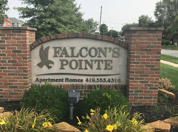Falcon's Pointe Apartments - Bowling Green, OH