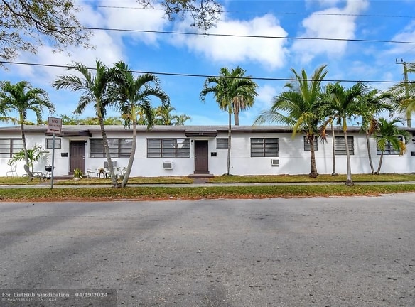 1118 S 17th Ave - Hollywood, FL