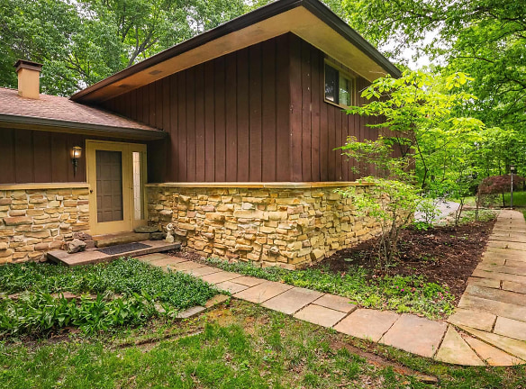 4399 N Forbes Dr - Bloomington, IN