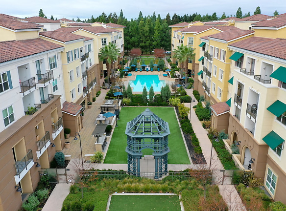 Epic Apartments - San Jose, CA