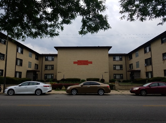 Tocal Management Calumet Heights Neighborhood Apartments - Chicago, IL
